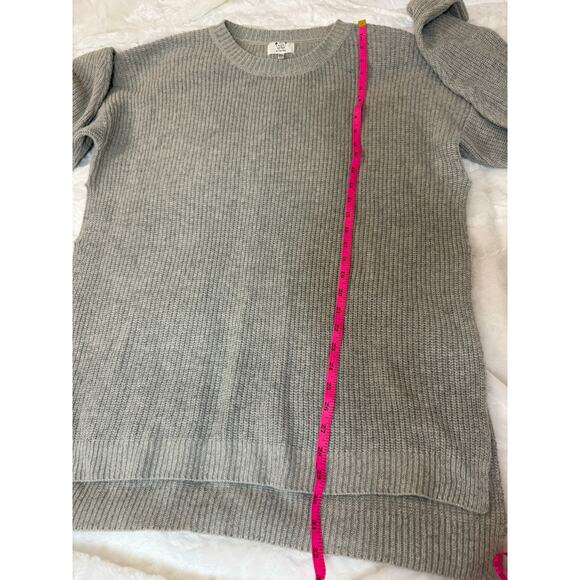 Six Crisp Days Soft Angora Blend Gray Oversized Side Slit Tunic Boho Sweater M/L - Picture 6 of 8